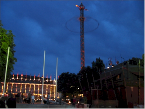 300 foot swingset at tivoli gardens